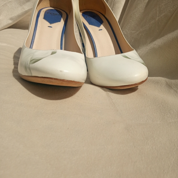 Fendi - Picture 7 of 8